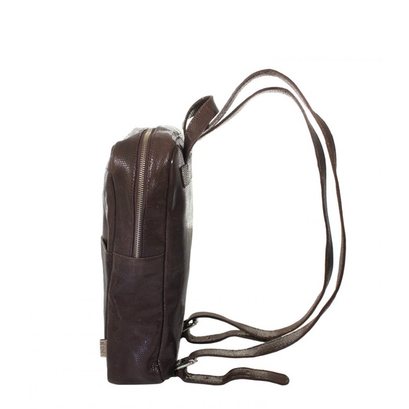 NEW This backpack is made of first quality

Removable internal division - Picture 2 of 4